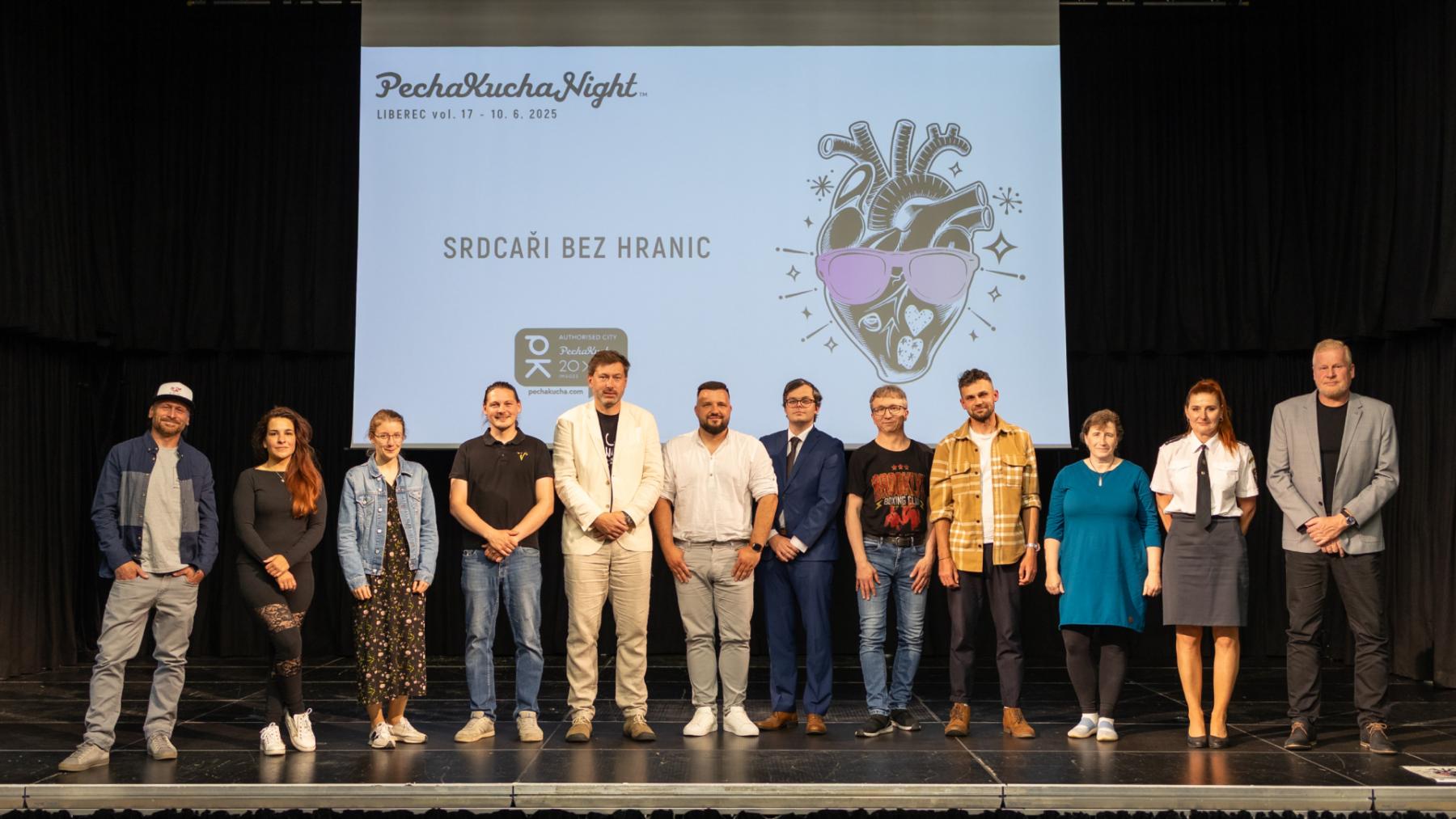 Srdcaři bez hranic: PechaKucha Night nabídla příběhy měnící svět k lepšímu 