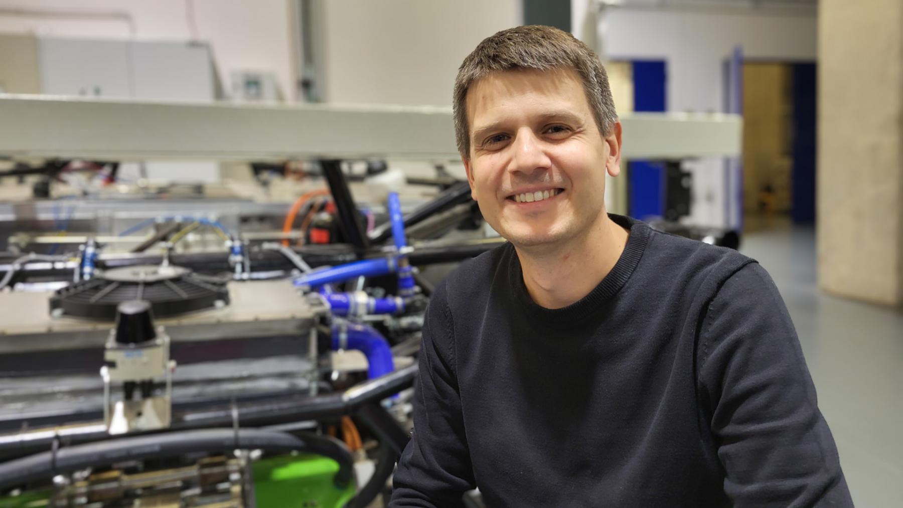 ‚Budoucnost mobility nebude černobílá,‘ říká Josef Břoušek z CXI TUL