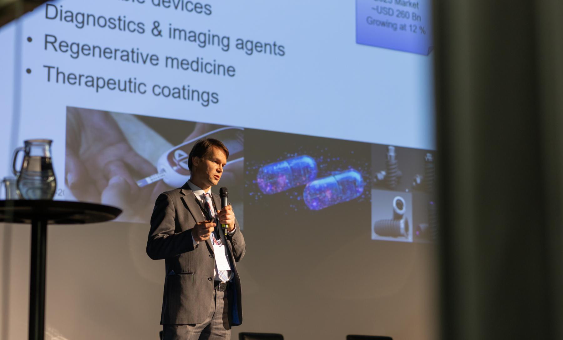 Od nanovláken po nanoroboty: NanoCzech představil v Liberci čisté technologie budoucnosti