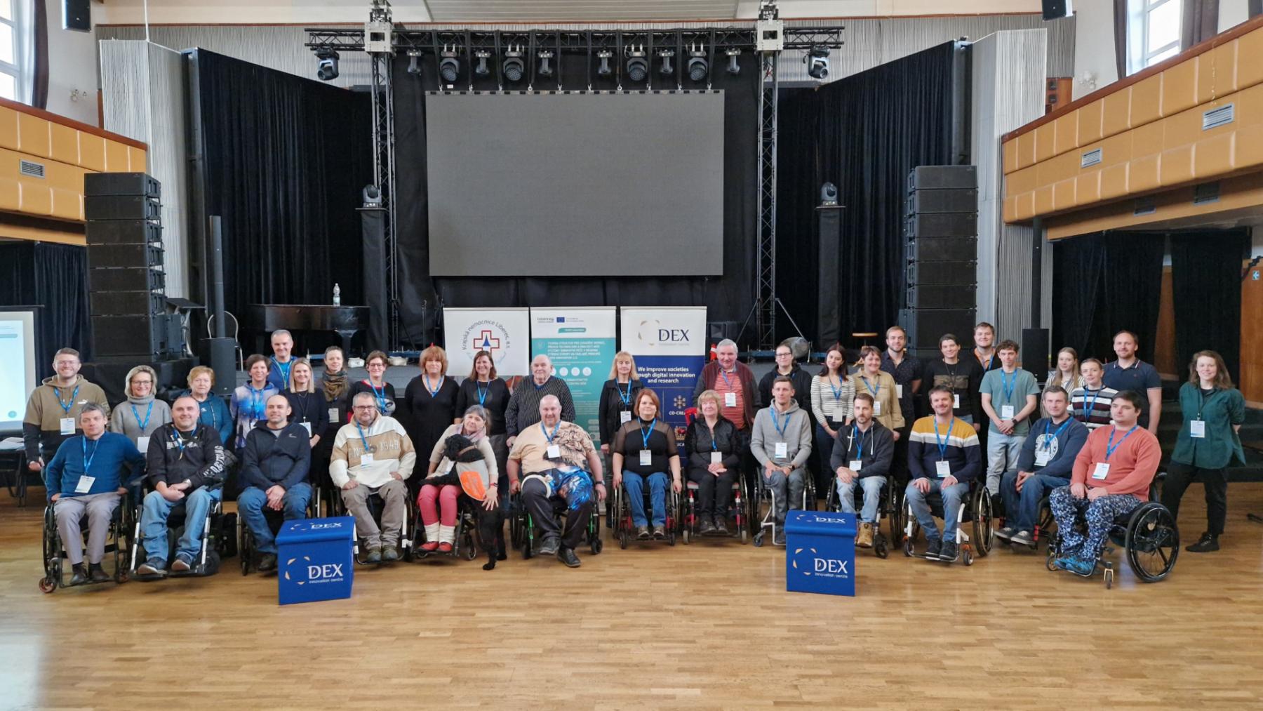 Krajská nemocnice v Liberci testuje aplikaci Rovinka, pomůže pacientům s míšní lézí 