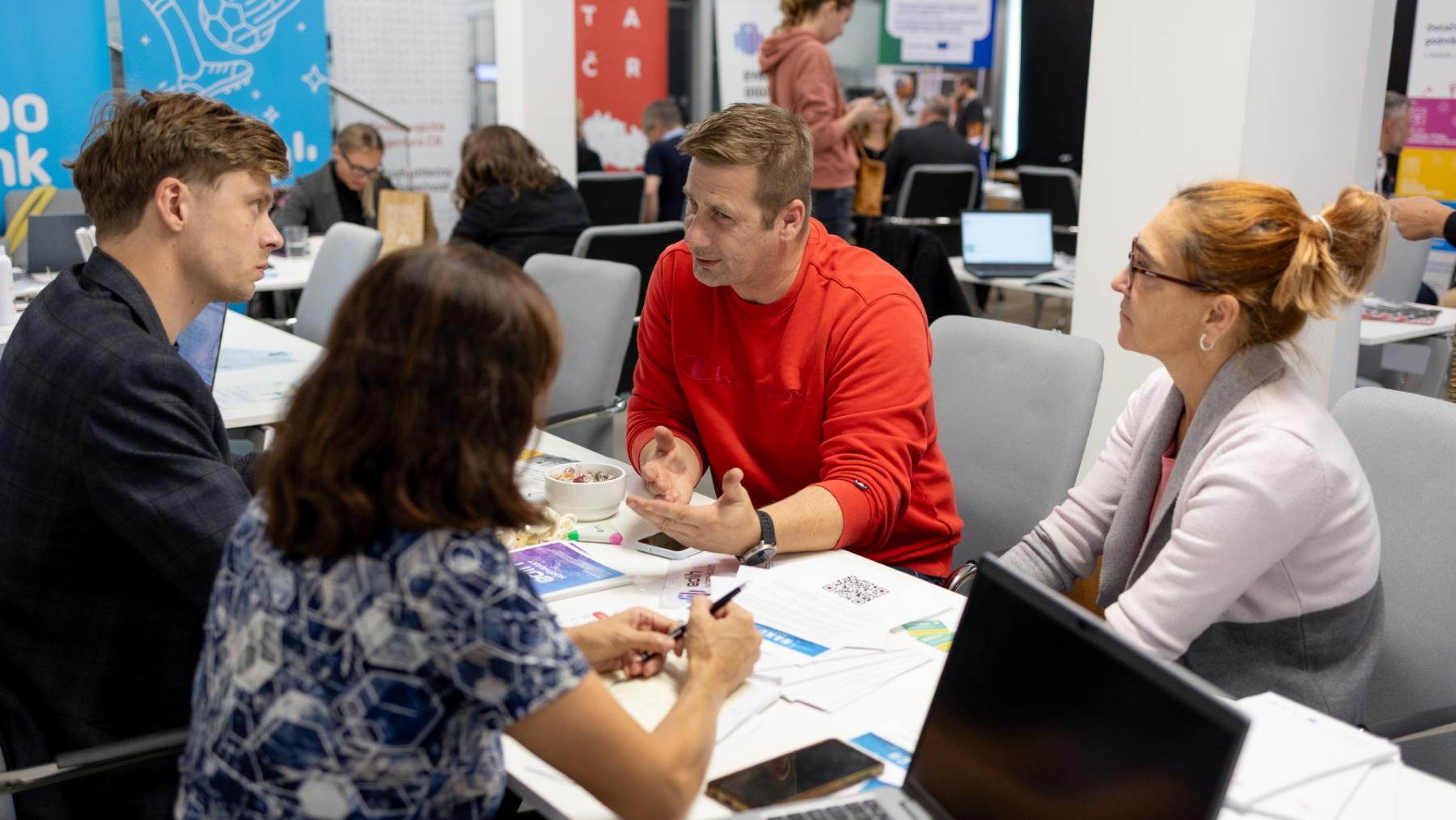 Business support fair is back, bringing companies and entrepreneurs together with experts in one place